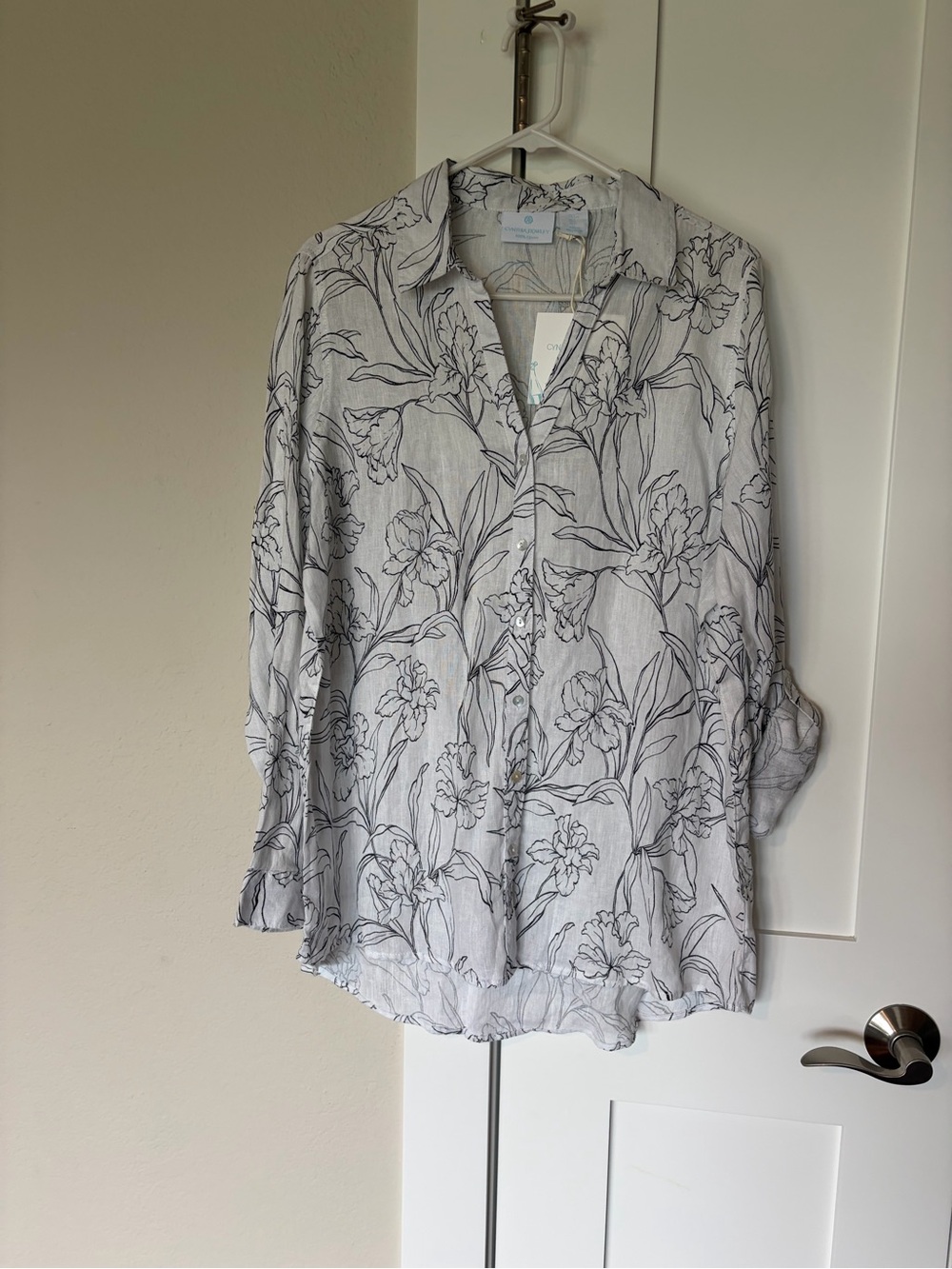 White Linen Floral Button-Up Blouse